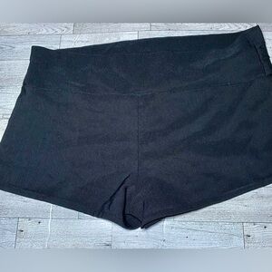 Valia Sportswear‎ Women's Stretch Black Shorts Pull On Size 13